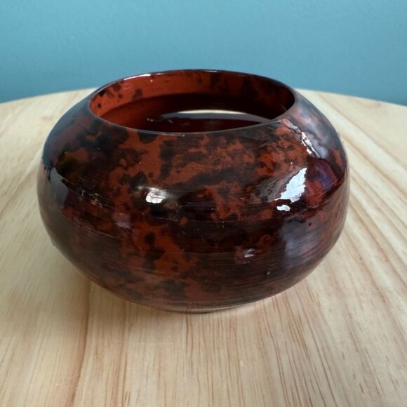 JH Huberhaus Pottery 1996 Studio Sgraffito Egg Separator Redware Pottery - Picture 4 of 9